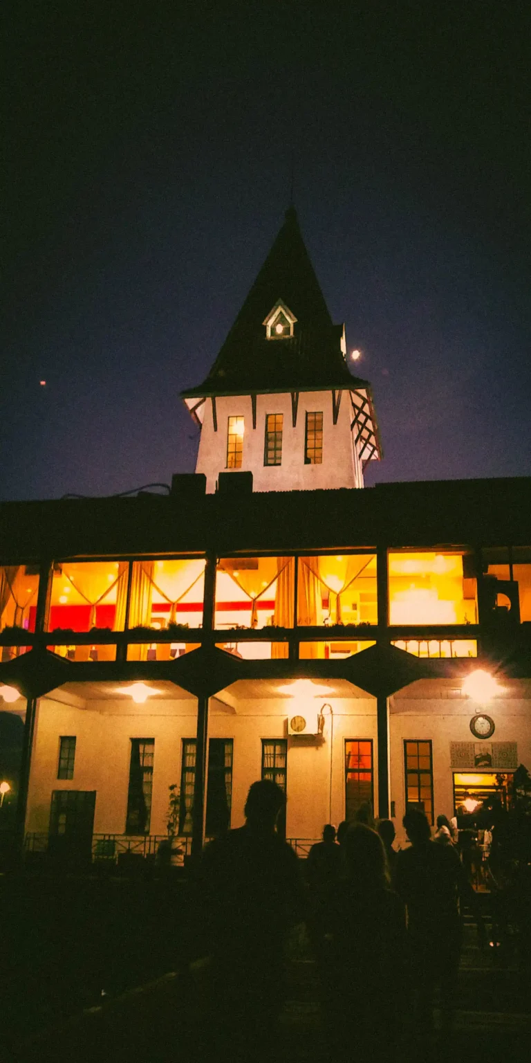 Club de pescadores, noche de los museos